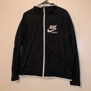 Nike Wind Breaker